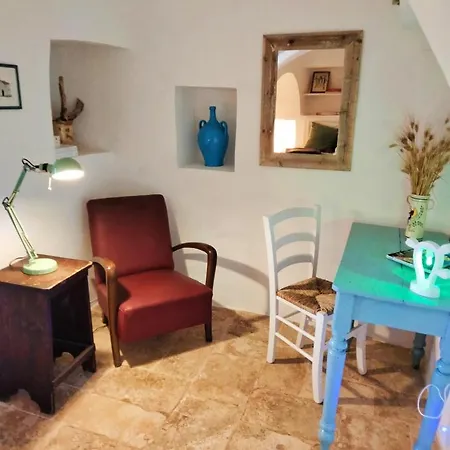 Il Trullo Del Nonno A Holiday home *