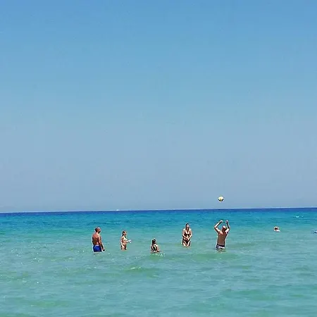 Il Trullo Del Nonno A *